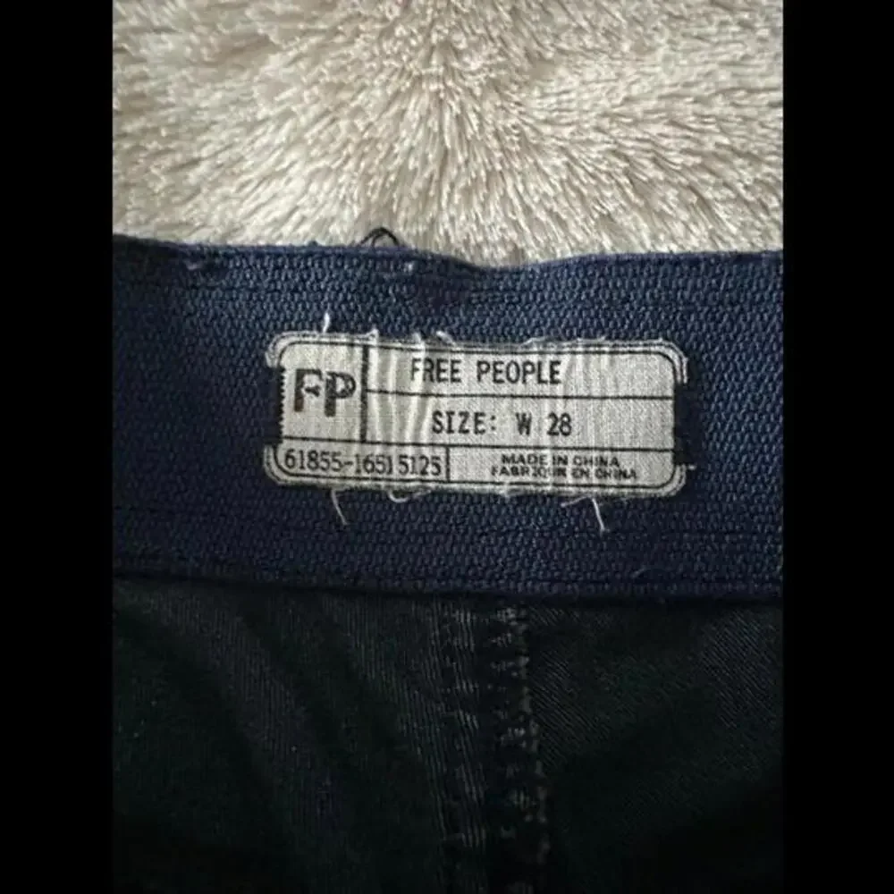 Free People High-Rise Jeans - Size 28 - Picture 2 of 3